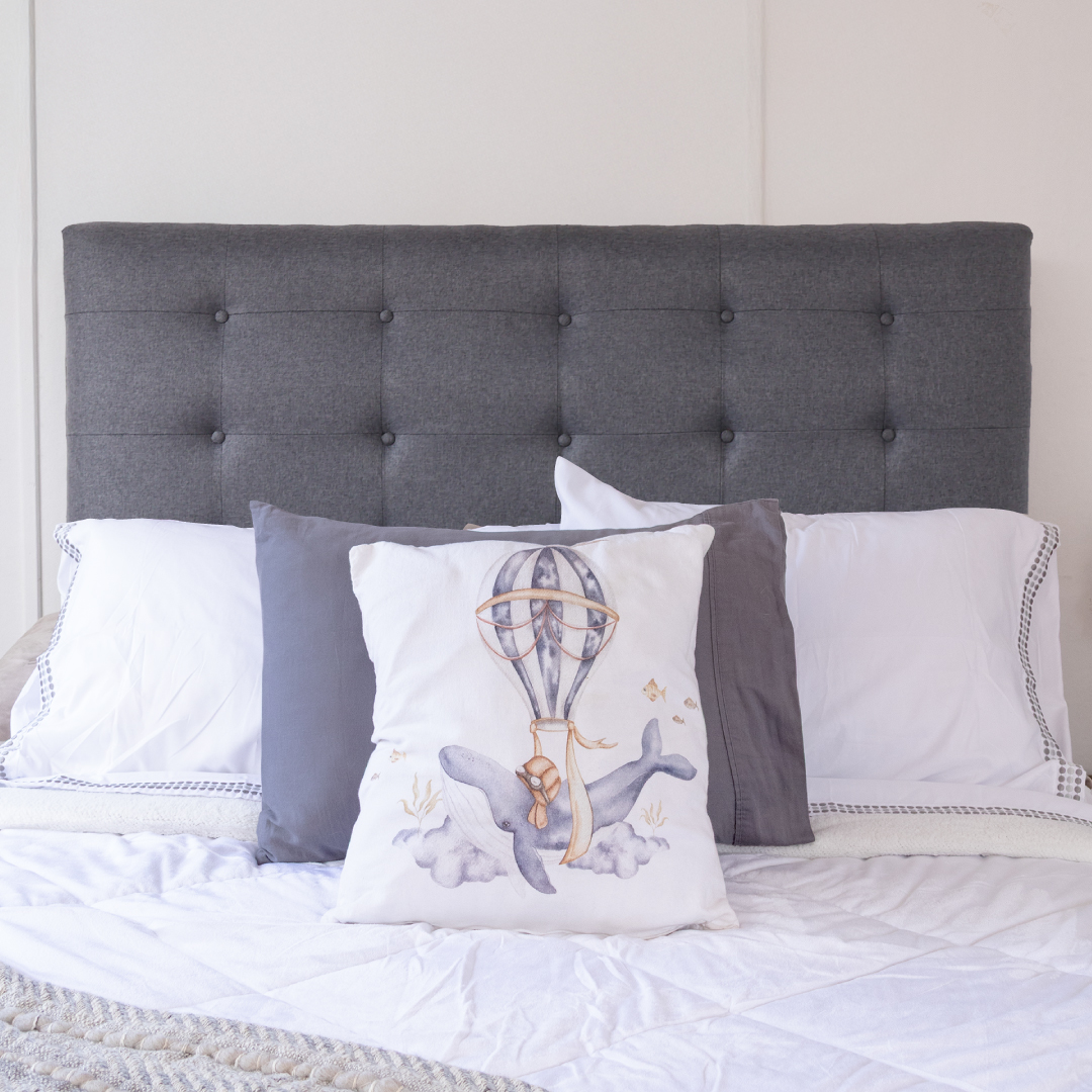 respaldo-de-cama-botone-detalle-gris-g